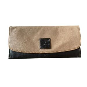 Dooney & Bourke Black and Tan Pebble Grain Continental Slim Wallet